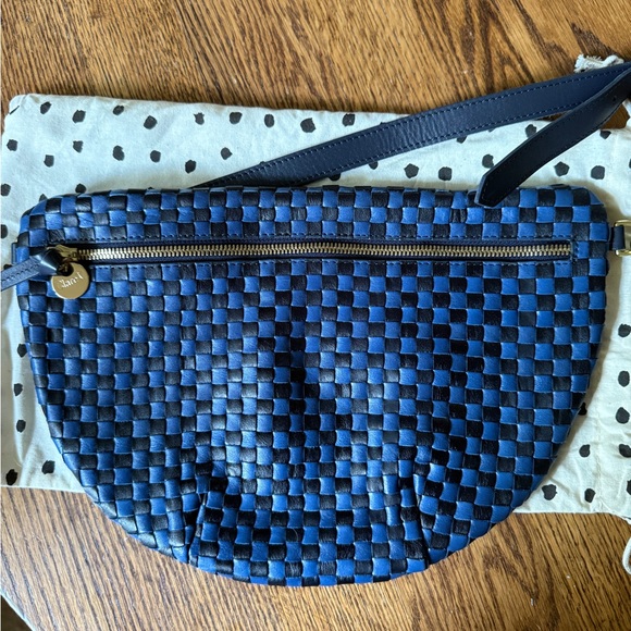 Clare V Grande Fanny Blue Woven - Picture 2 of 5
